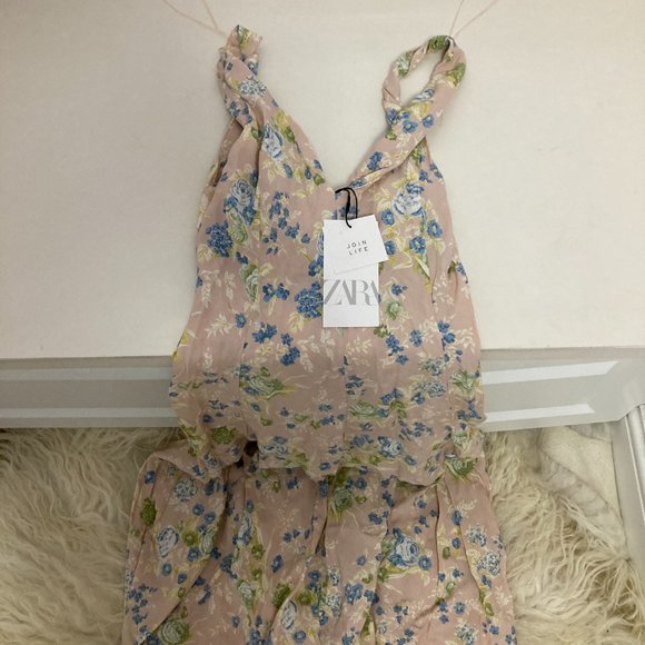 Zara floral midi dress - Picture 3 of 7